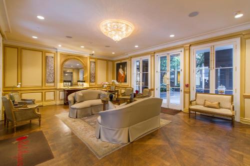 Előcsarnok, Hotel Mazarin near Audubon Aquarium of the Americas Előcsarnok, Hotel Mazarin near Audubon Aquarium of the Americas