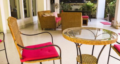 バーン シーロム ソイ 38