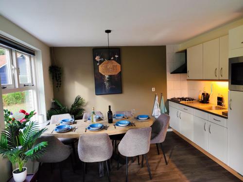 Instalaciones, Morning Glory, Huisje Dahlia in Beekbergen Instalaciones, Morning Glory, Huisje Dahlia in Beekbergen