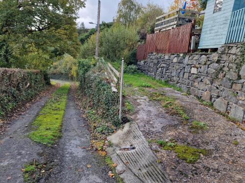 A szálláshely kívülről, Golygfa in Gwytherin A szálláshely kívülről, Golygfa in Gwytherin