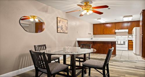 Best Western Plus Orchid Hotel & Suites in רוסויל(סי אי) Best Western Plus Orchid Hotel & Suites in רוסויל(סי אי)