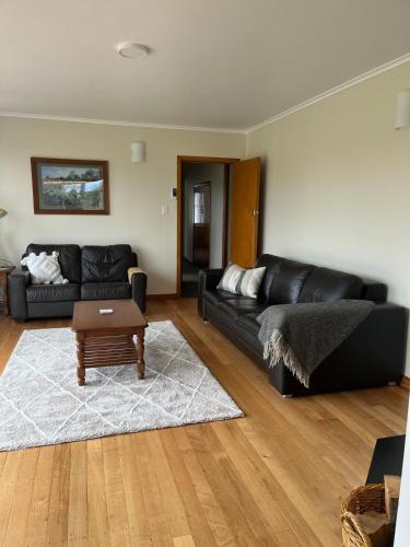 Rural retreat close to town in ไวปูคูโร Rural retreat close to town in ไวปูคูโร