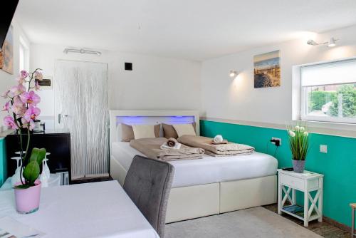 Vendégszoba, Spawo mit Sauna und Whirpool in Pfullendorf Vendégszoba, Spawo mit Sauna und Whirpool in Pfullendorf