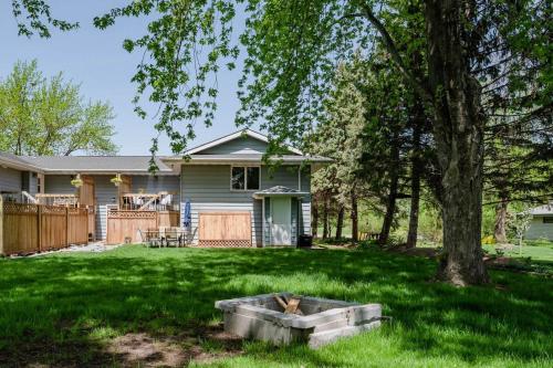 Corporate Housing Large Family Home - 3 bedroom 2 bath in Kimberly (WI) Corporate Housing Large Family Home - 3 bedroom 2 bath in Kimberly (WI)