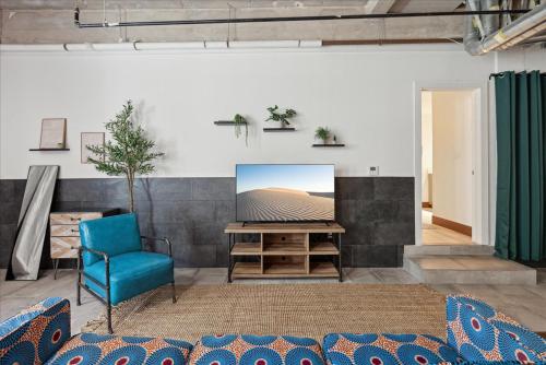 Faciliteiten, Historic Downtown Condo no 102 in Cedars Faciliteiten, Historic Downtown Condo no 102 in Cedars