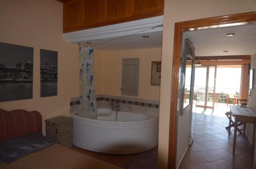 A szálláshely kívülről, Villa Sofia in Marmari A szálláshely kívülről, Villa Sofia in Marmari