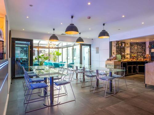 Exterior view, Hotel Mercure Paris Malakoff Parc des Expositions in Malakoff Exterior view, Hotel Mercure Paris Malakoff Parc des Expositions in Malakoff