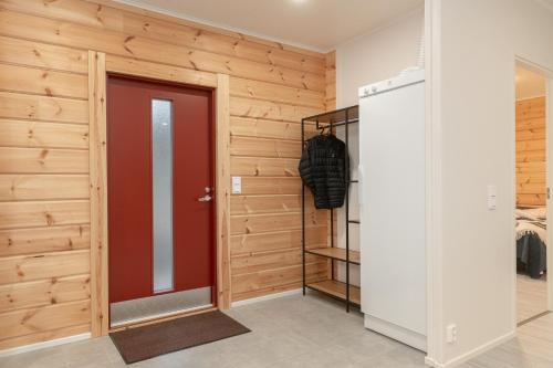 Entrance, Premium 2BR Villa in Ruka with Private Sauna & Free Parking in Rukajärvi Entrance, Premium 2BR Villa in Ruka with Private Sauna & Free Parking in Rukajärvi