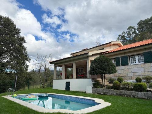 Sobreiros' Studio - Gerês (Sobreiros' Studio - Geres) in โกวิเด Sobreiros' Studio - Gerês (Sobreiros' Studio - Geres) in โกวิเด