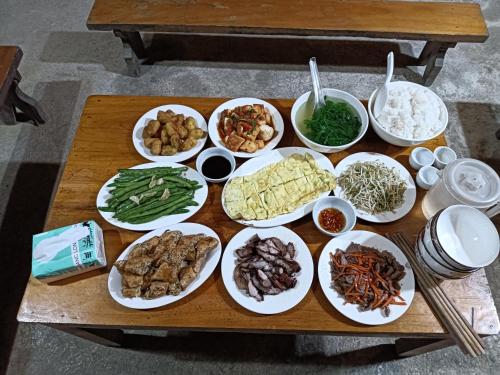 Hoàng nam Homestay (Hoang nam Homestay) in Quan Ba Hoàng nam Homestay (Hoang nam Homestay) in Quan Ba