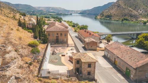 Tres Estrellas Mequinenza in Mequinenza Tres Estrellas Mequinenza in Mequinenza