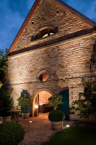 Exterior view, Loblocher Hof in Neustadt an der Weinstrasse Exterior view, Loblocher Hof in Neustadt an der Weinstrasse
