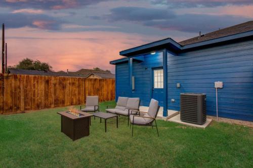 Exterior view, Blue Haven 3BR Near Downtown Airport Private Park in East Houston Exterior view, Blue Haven 3BR Near Downtown Airport Private Park in East Houston