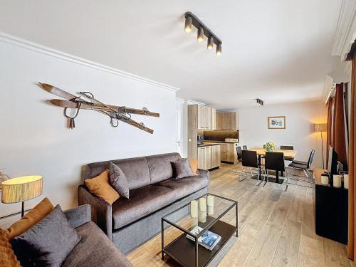 3 pièces cosy, 6 pers, pied des pistes exposé sud, Les Menuires - FR-1-178-365 (3 pieces cosy, 6 pers, pied des pistes expose sud, Les Menuires - FR-1-178-365) in Les Bruyeres 3 pièces cosy, 6 pers, pied des pistes exposé sud, Les Menuires - FR-1-178-365 (3 pieces cosy, 6 pers, pied des pistes expose sud, Les Menuires - FR-1-178-365) in Les Bruyeres