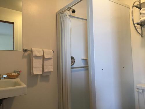 在meiguo.com看到的Holiday Lodge的介绍图片