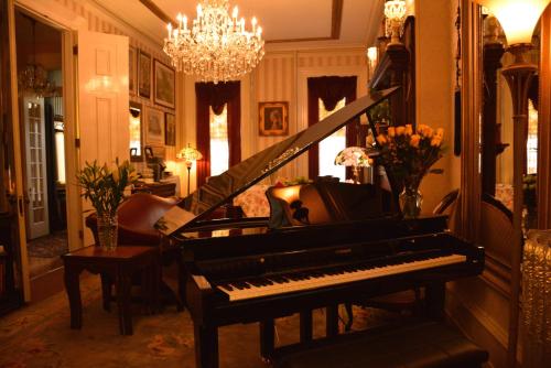 在meiguo.com看到的Manayunk Chambers Guest House的介绍图片