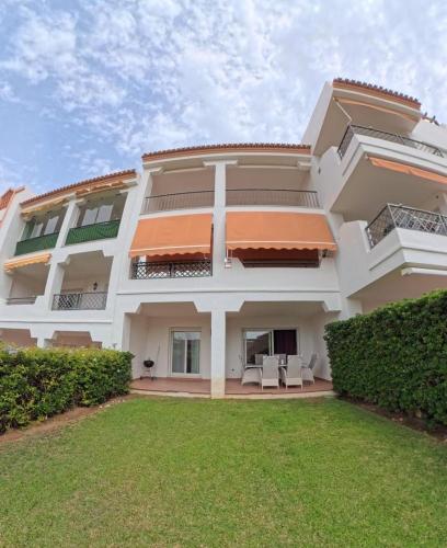 Pemandangan luar, Delicate child friendly ground floor apartment in Lagar Martel Pemandangan luar, Delicate child friendly ground floor apartment in Lagar Martel