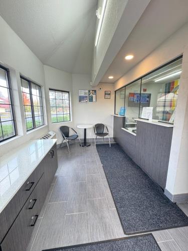 Motel6 Enfield, CT - Hartford in Enfield Motel6 Enfield, CT - Hartford in Enfield