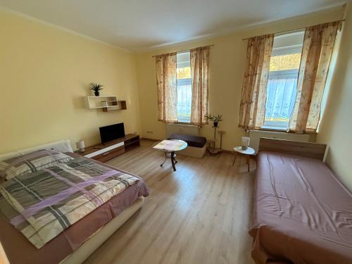 Ferienwohnung Goldener in Adorf/Vogtl. Ferienwohnung Goldener in Adorf/Vogtl.