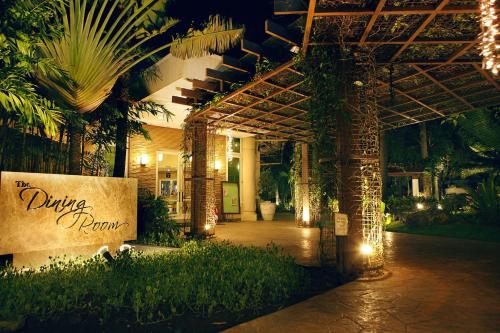 Entree, Mount Sea Resort in Cavite Entree, Mount Sea Resort in Cavite