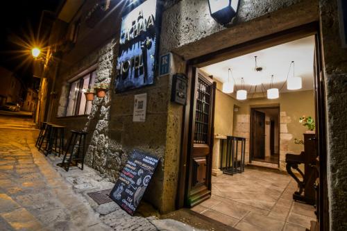 A szálláshely kívülről, La Cachava in Castrojeriz A szálláshely kívülről, La Cachava in Castrojeriz