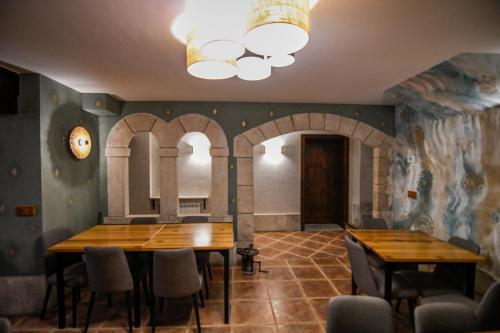 Létesítmények, La Cachava in Castrojeriz Létesítmények, La Cachava in Castrojeriz