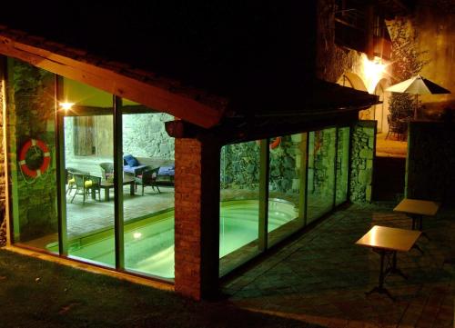 Úszómedence, Can Ventura in Sant Feliu De Pallerols Úszómedence, Can Ventura in Sant Feliu De Pallerols