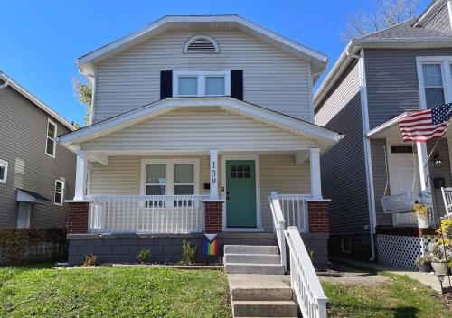 Posh Princeton Pad in Franklinton Posh Princeton Pad in Franklinton