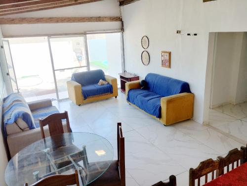 Casa com piscina no Guarujá (Casa com piscina no Guaruja) in Praia de Pernambuco Casa com piscina no Guarujá (Casa com piscina no Guaruja) in Praia de Pernambuco