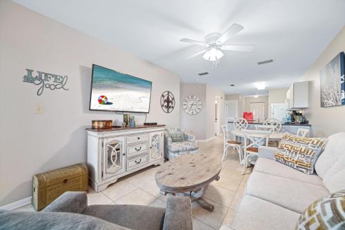 Grande Caribbean 116 in Zona costeira/praia Grande Caribbean 116 in Zona costeira/praia