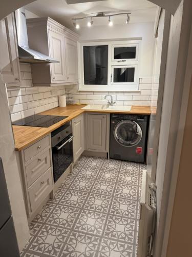 Cocina, Two bedroom house in eye Suffolk with parking in Eye Cocina, Two bedroom house in eye Suffolk with parking in Eye