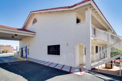 入口, Motel 6 Eloy, AZ - Casa Grande in 埃洛伊 入口, Motel 6 Eloy, AZ - Casa Grande in 埃洛伊