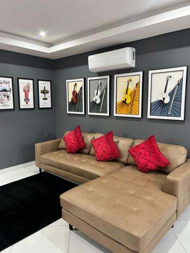 98 Inn Guesthouse in Eikenhof 98 Inn Guesthouse in Eikenhof