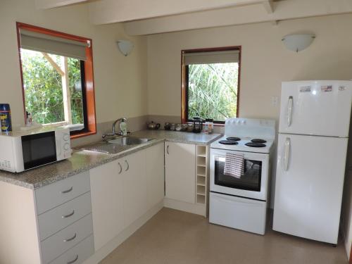 Bếp, Waiheke Island Punga Lodge in Đảo Waiheke Bếp, Waiheke Island Punga Lodge in Đảo Waiheke