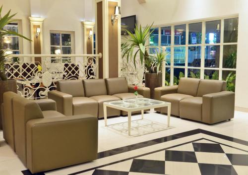 Lobby, Hotel Trio Indah 2 near Brawijaya museum Lobby, Hotel Trio Indah 2 near Brawijaya museum