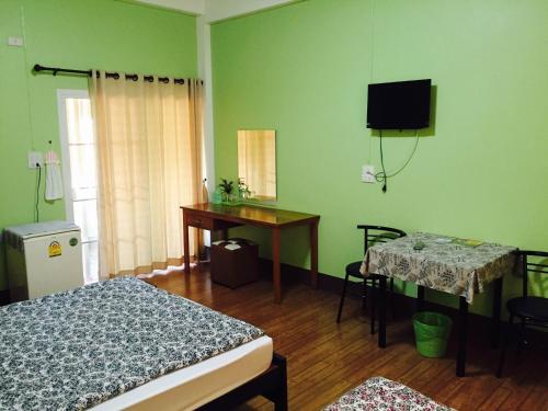 This photo about Kanoktid Place shared on HyHotel.com