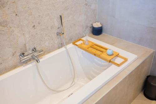 Prestige 70m2 Two-Bedroom Apartment - VW142A in Irisbuurt Prestige 70m2 Two-Bedroom Apartment - VW142A in Irisbuurt