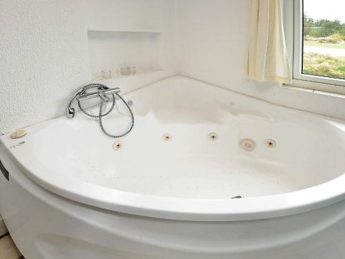 Balneari, Luxury Retreat with Pool - By Traum Ferienwohnungen in Bredmose Balneari, Luxury Retreat with Pool - By Traum Ferienwohnungen in Bredmose