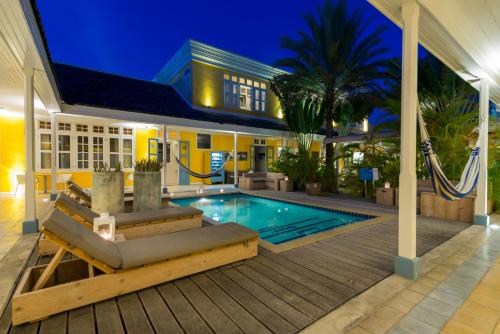 Jardim, Boutique Hotel 't Klooster in Willemstad Jardim, Boutique Hotel 't Klooster in Willemstad