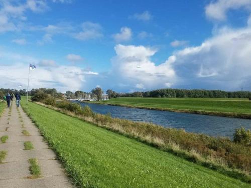 المرافق, Hooksieler Bärenblick near Klostermann (Hooksieler Barenblick near Klostermann) in Hooksiel المرافق, Hooksieler Bärenblick near Klostermann (Hooksieler Barenblick near Klostermann) in Hooksiel