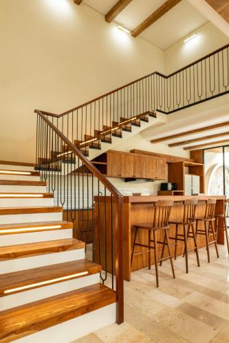 Tuluscoliving villa kuta 2, 4 Bedroom & 5 Bathroom in Tuban Tuluscoliving villa kuta 2, 4 Bedroom & 5 Bathroom in Tuban