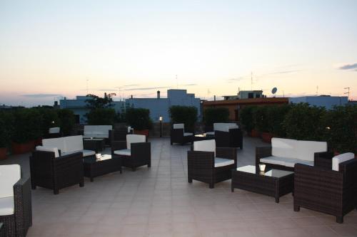 Balcony/terrace, Castello Conti Filo in Torre Santa Susanna Balcony/terrace, Castello Conti Filo in Torre Santa Susanna