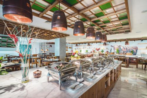 Restaurant, The Margo Hotel in Depok Restaurant, The Margo Hotel in Depok