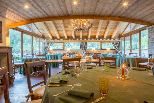 Létesítmények, Gran Baita Hotel & Wellness in Courmayeur Városközpont Létesítmények, Gran Baita Hotel & Wellness in Courmayeur Városközpont