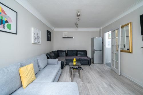 1 Bed flat in London in Greater London 1 Bed flat in London in Greater London