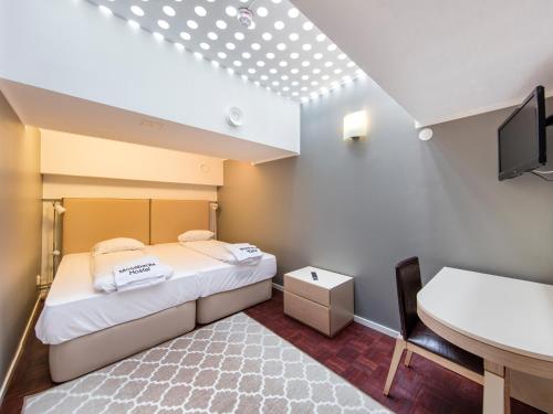 Guestroom, Mosebacke Hostel in City Center - Södermalm Guestroom, Mosebacke Hostel in City Center - Södermalm