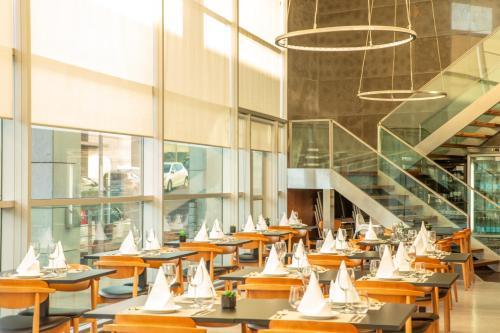 Ресторан, VIP Executive Azores Hotel in Понта-Делгада Ресторан, VIP Executive Azores Hotel in Понта-Делгада