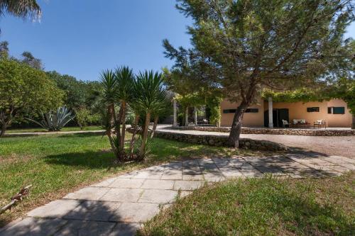 This photo about Villa Rivabella shared on HyHotel.com