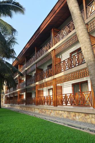 Buitenkant, Labadi Beach Hotel in Accra Buitenkant, Labadi Beach Hotel in Accra