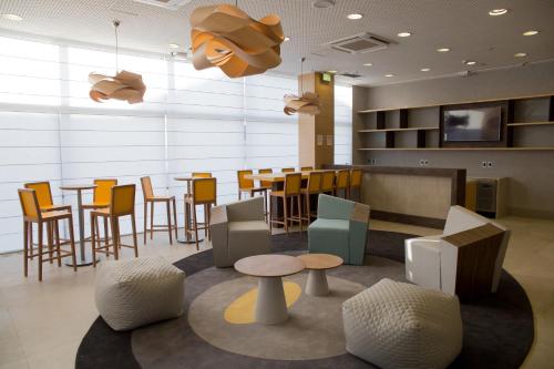 Bar/lounge, Novotel RJ Porto Atlantico in Santo Cristo Bar/lounge, Novotel RJ Porto Atlantico in Santo Cristo